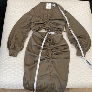 HOUSE OF CB two piece top and midi in dark khaki.